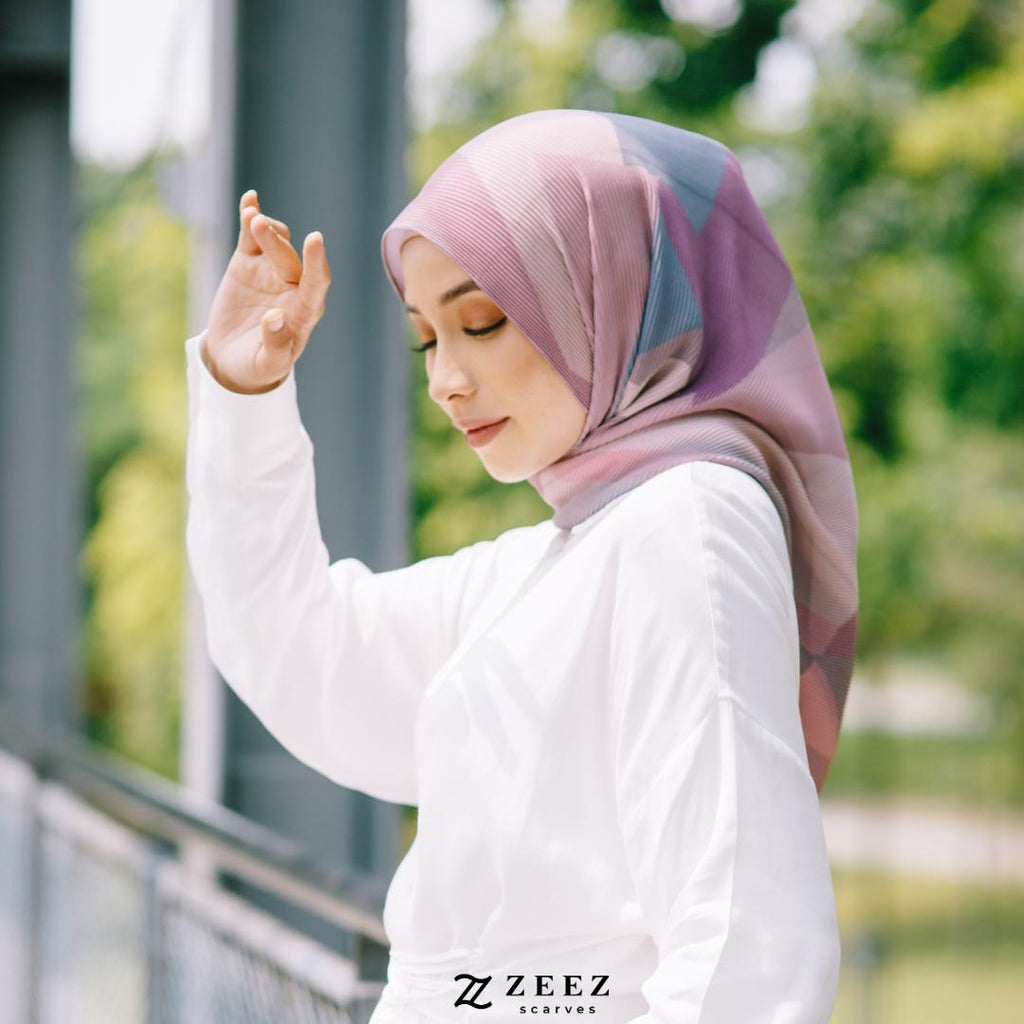 Zeez Scarves Geometrica Pleated Tiga Segi
