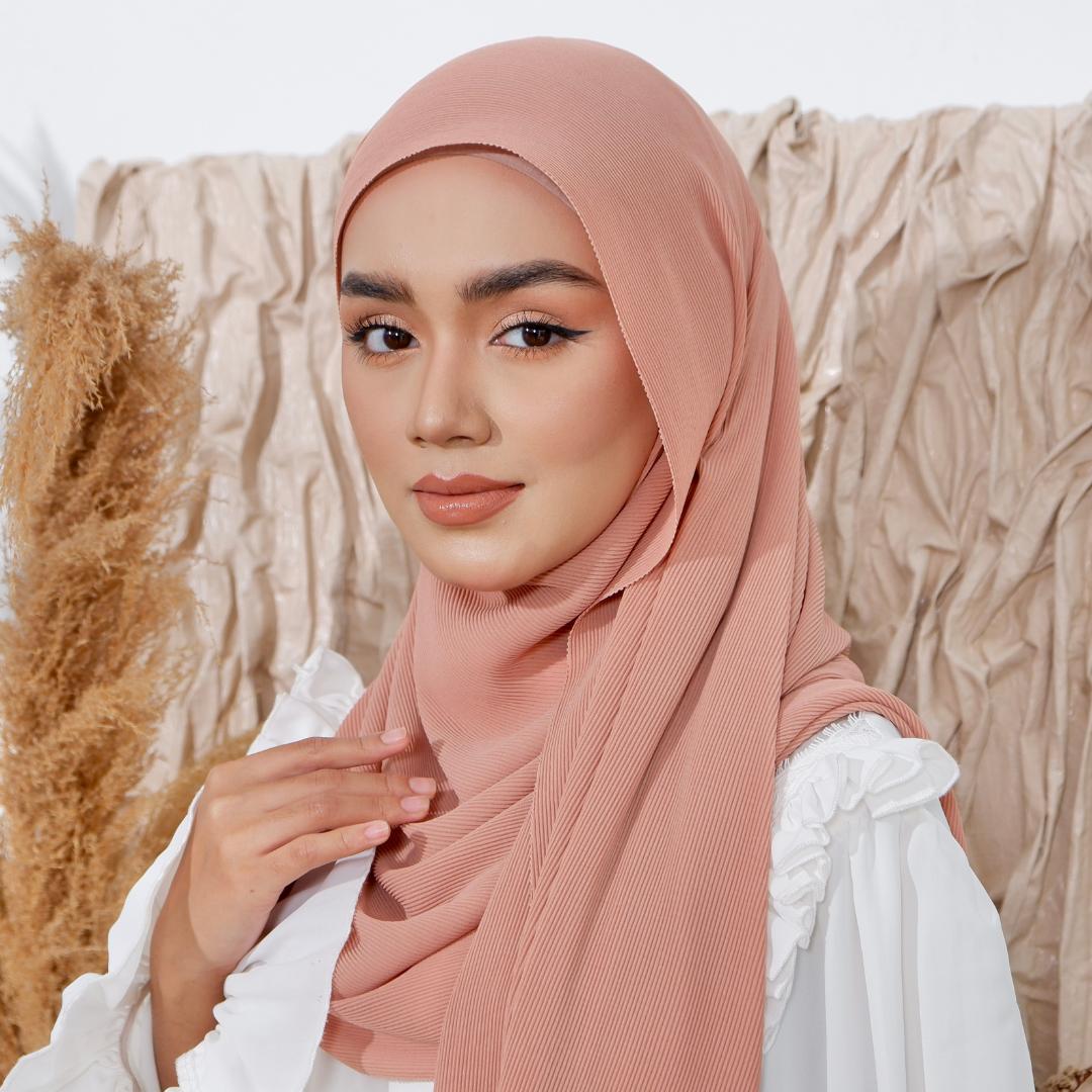 Zeez Scarves Breeze Pleated Shawl Labuh dan Lebar dengan potongan melengkung