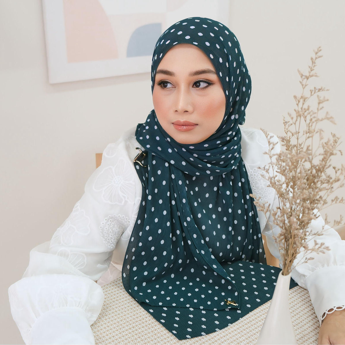 Zeez Scarves - Hanna Printed Pleated Shawl