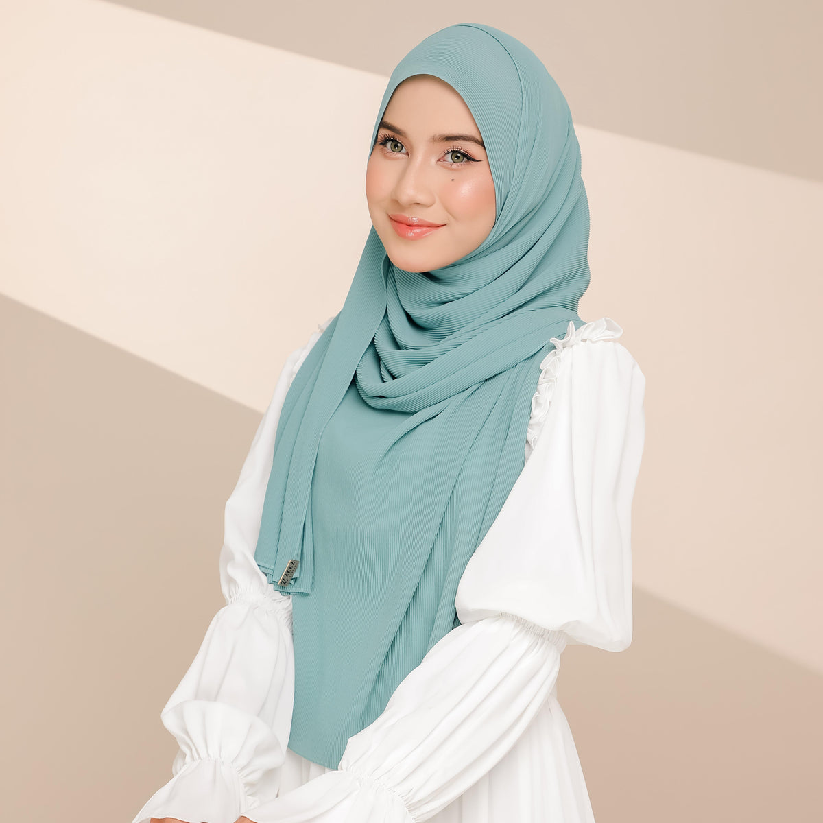 Zeezscarves Tudung Airy Pleated Scarf Size biasa