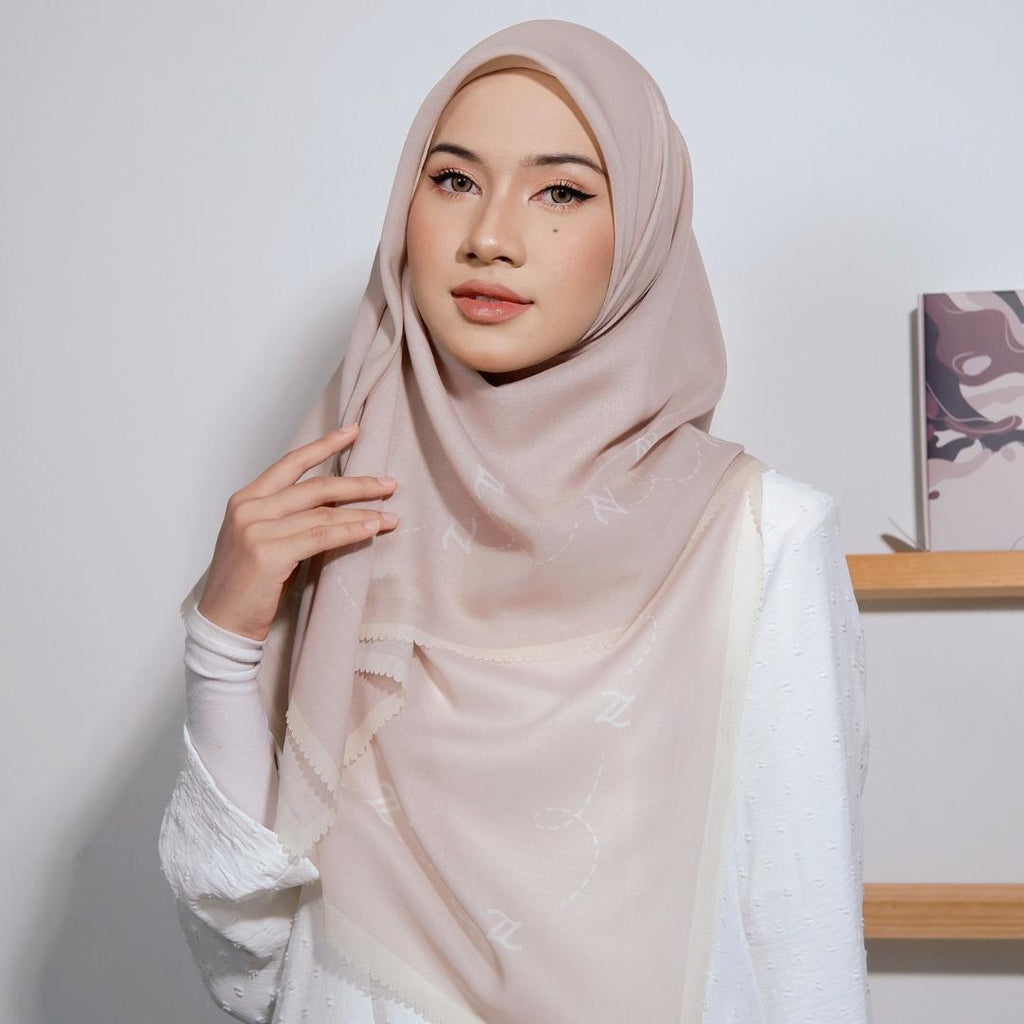 Zeezscarves Bawal Cotton Monogram Edisi Terhad