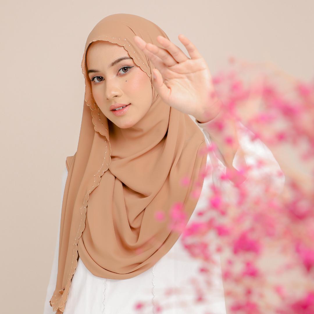 High Quality Ratu Sulam Shawl By Zeez Scarves