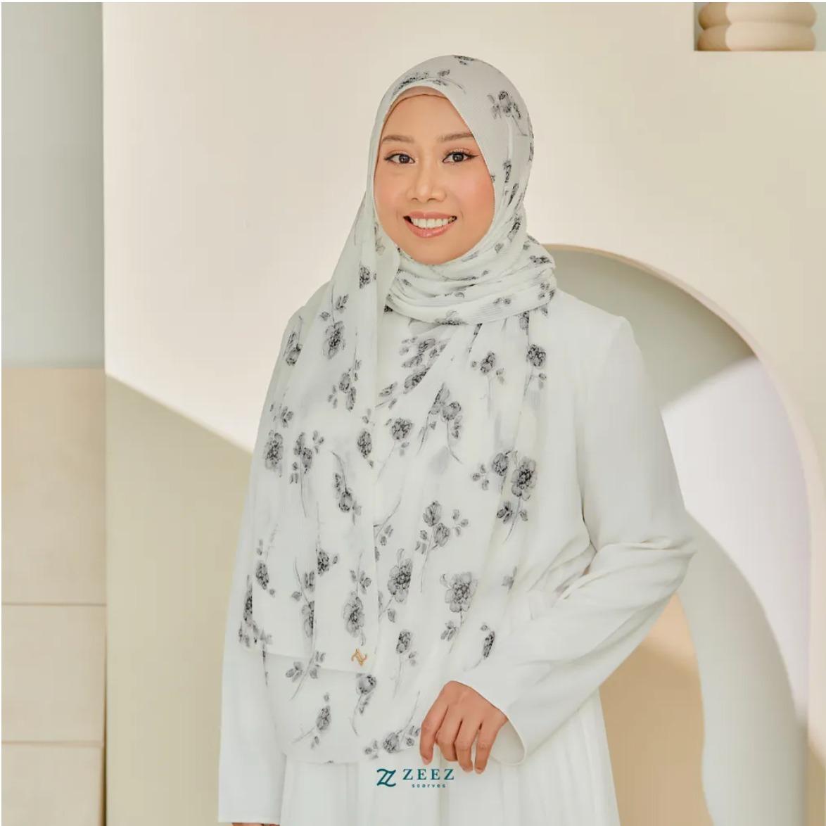Zeezscarves Tudung Fluer Pleated Scarf Labuh dengan potongan melengkung