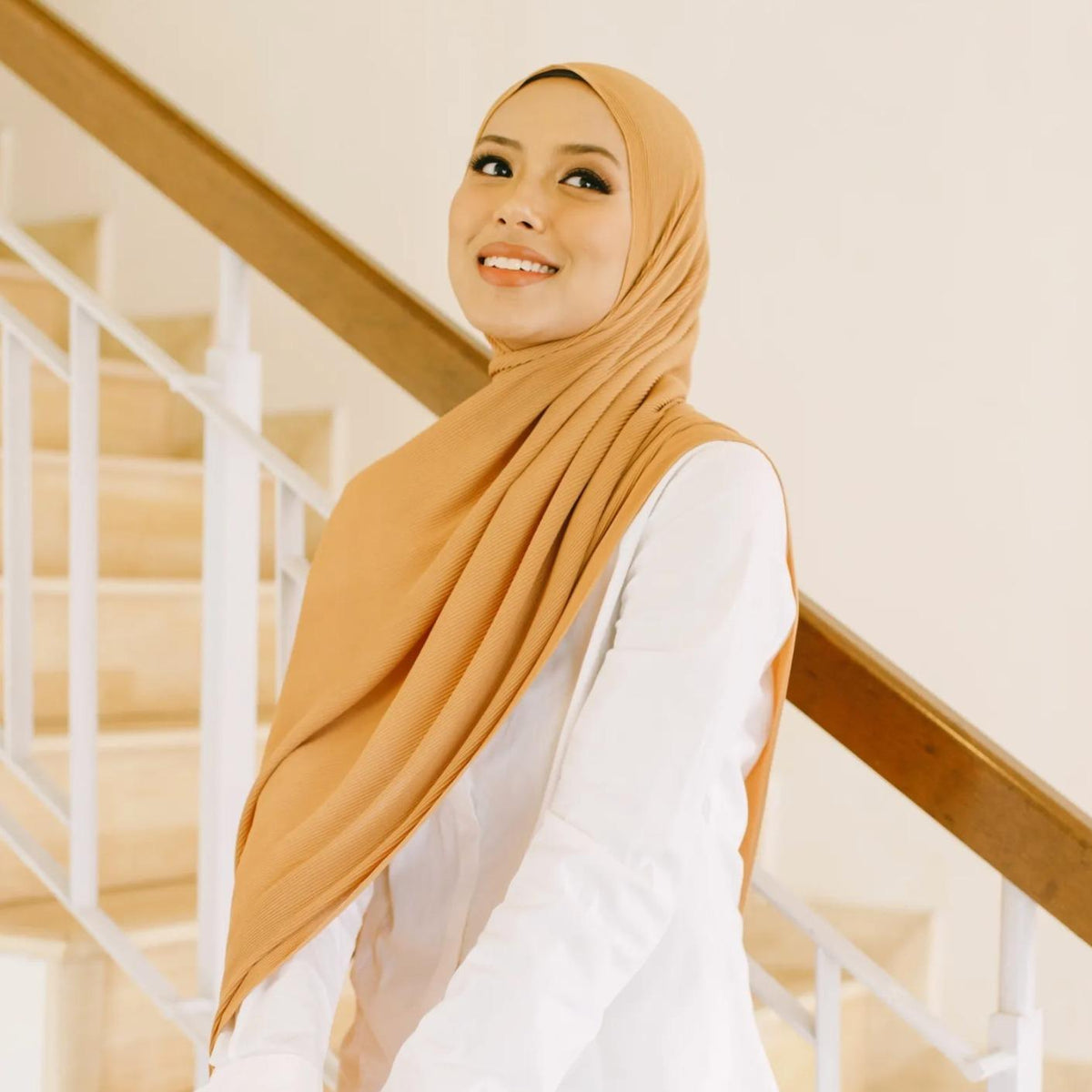 Zeezscarves Tudung Airy Pleated Scarf Size biasa
