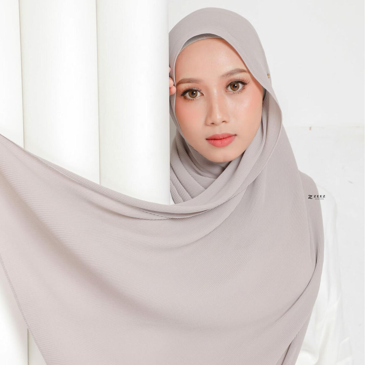 Zeez Scarves Tudung Awan Pleated Scarf Labuh dan lebar