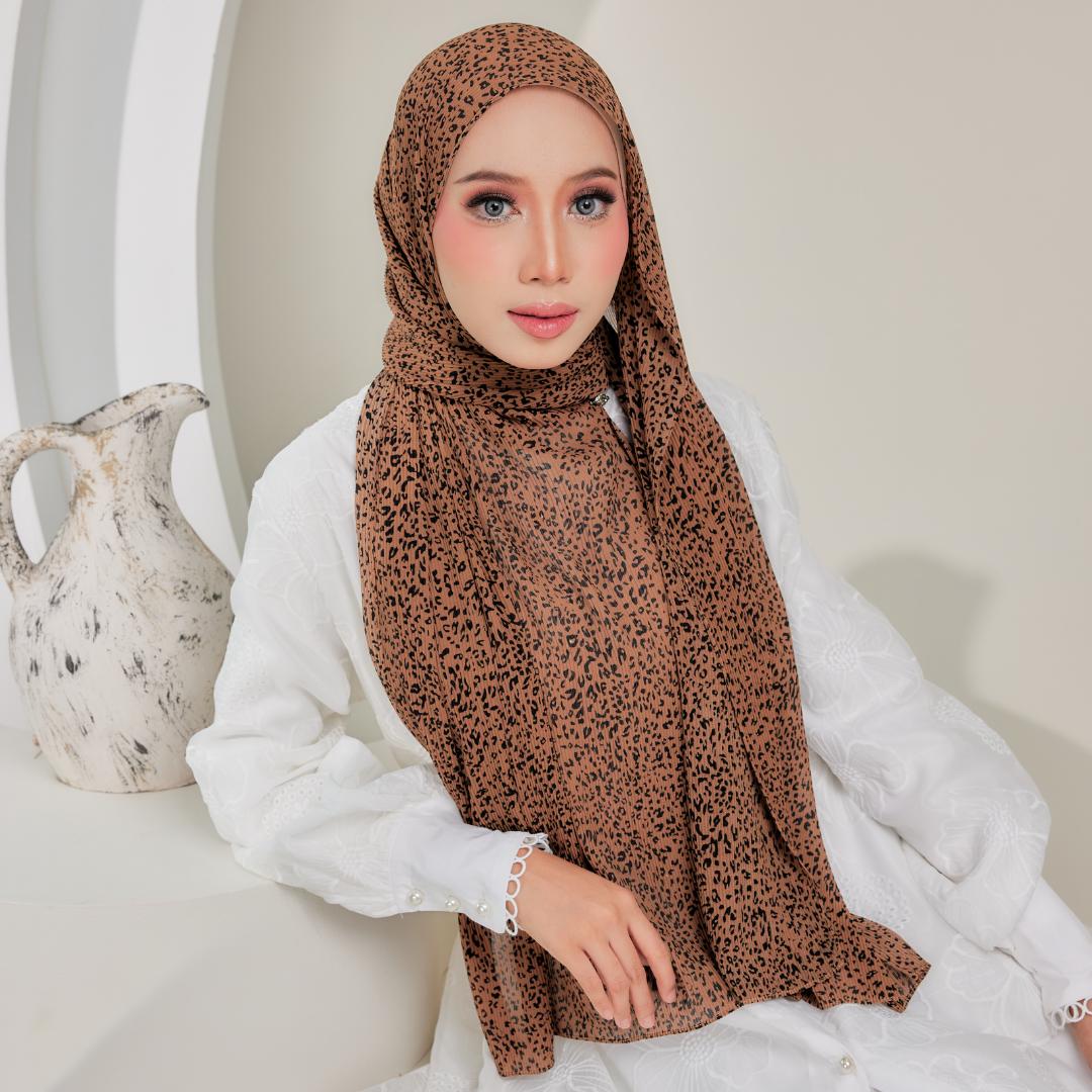 Zeez Scarves - Hanna Printed Pleated Shawl