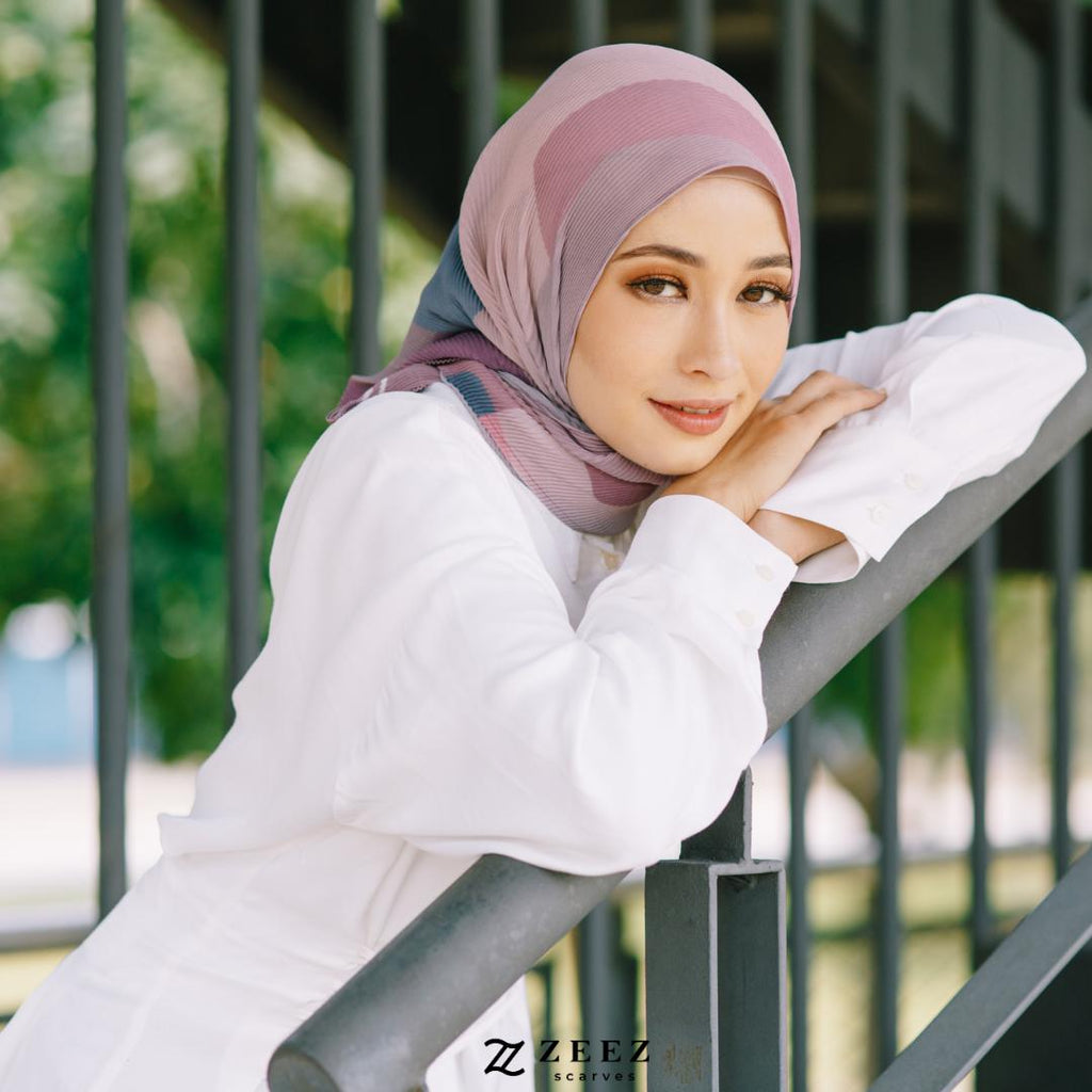 Zeez Scarves Geometrica Pleated Tiga Segi